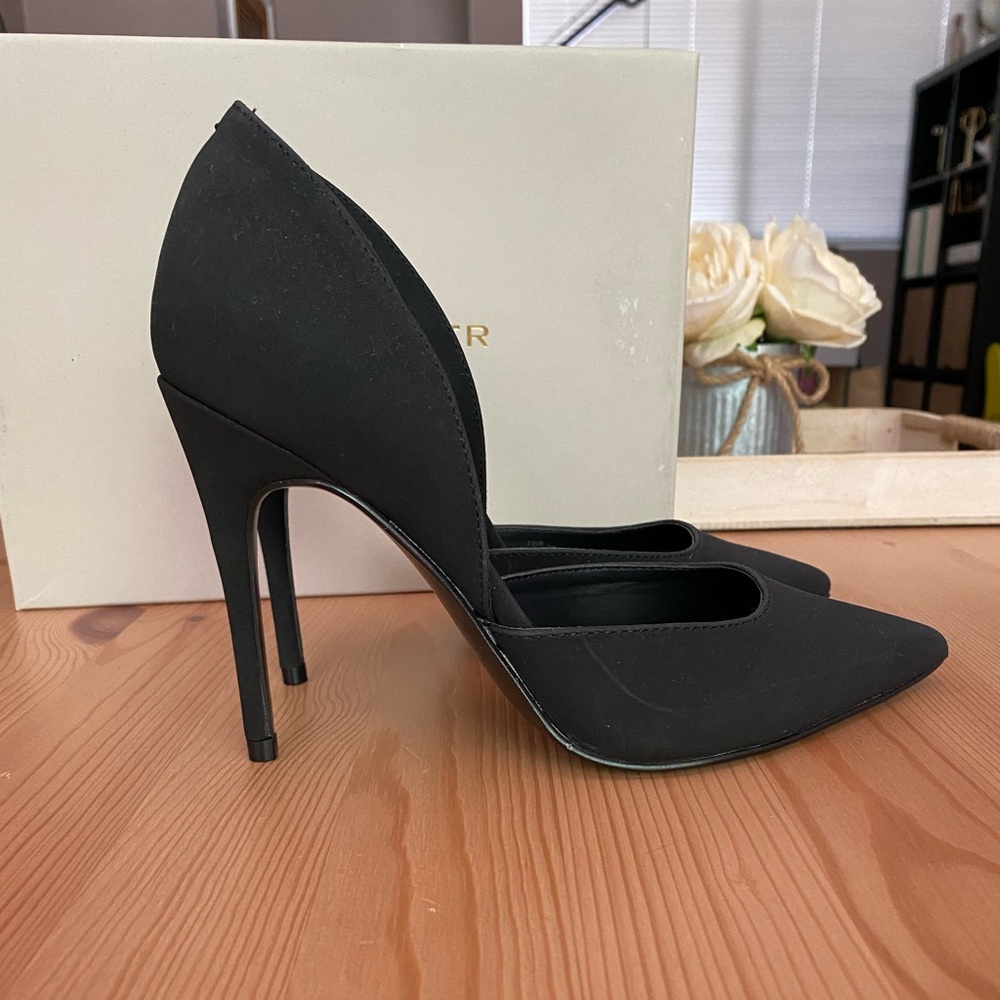BNWT Marc Fisher heels sz 7.5
